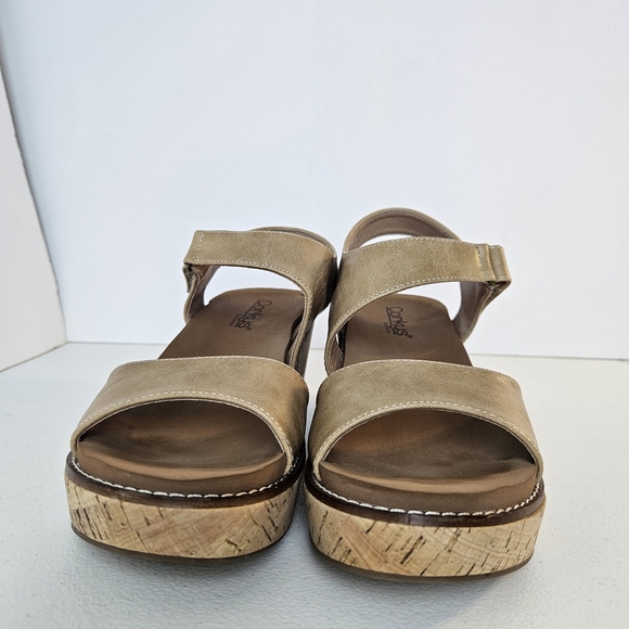 Corkys Footwear Five O'clock Somewhere 2.5 Inch Wedge Sandals Taupe Smooth 7 - Picture 10 of 10